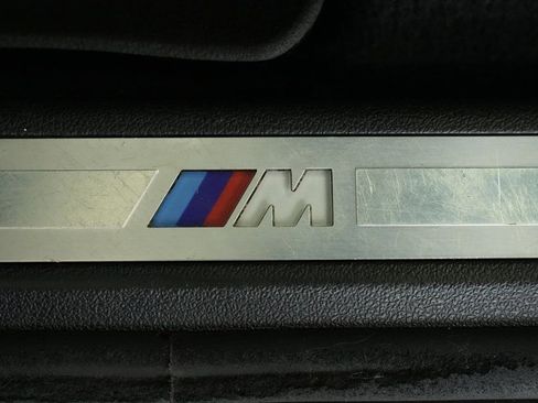 Used 2019 BMW X5 xDrive50i w/ M Sport Package image 21