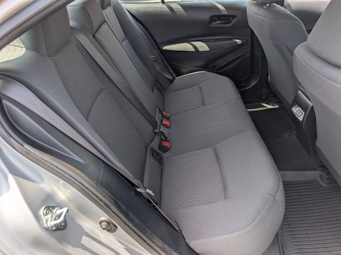Used 2024 Toyota Corolla LE FWD image 5