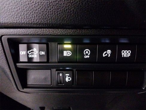 Used 2025 Toyota Tundra SR w/ SR Tow Package image 19