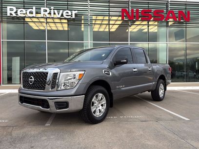 Used 2017 Nissan Titan SV