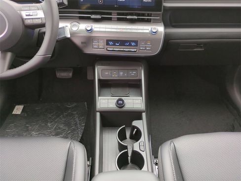 New 2026 Hyundai Kona SEL Premium image 18