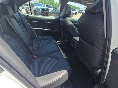 Used 2023 Toyota Camry SE FWD image 25