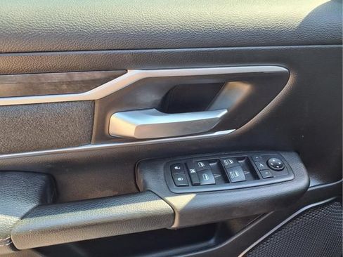 Used 2019 RAM 1500 Big Horn AWD/4WD image 15