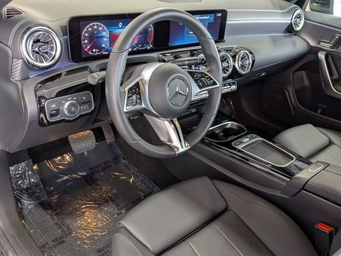 Used 2026 Mercedes-Benz CLA 250 image 10