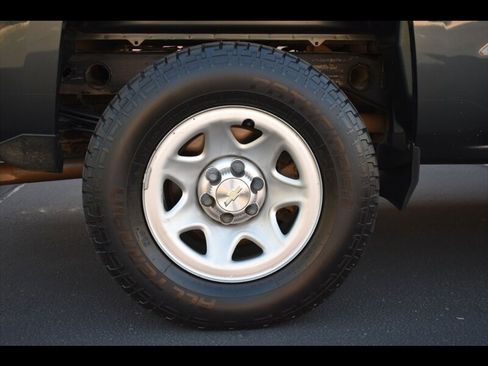 Used 2018 Chevrolet Silverado 1500 W/T w/ Special Service Package AWD/4WD image 39