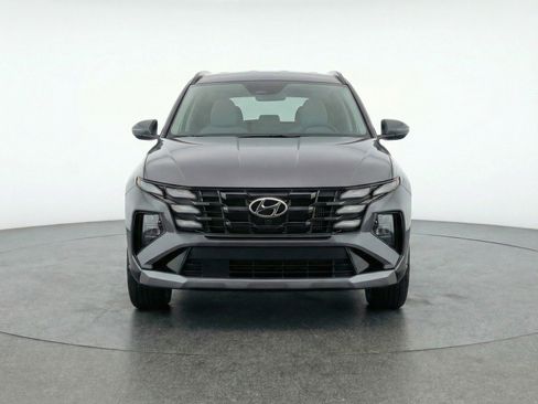 Used 2025 Hyundai Tucson SEL image 2