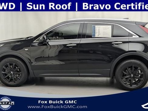 Certified 2023 Cadillac XT4 Luxury w/ Cold Weather Package AWD/4WD image 9