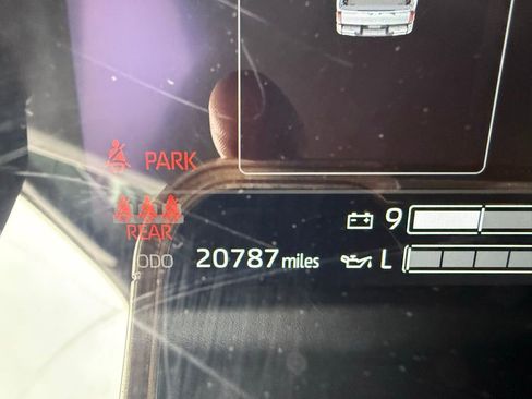 Used 2024 Toyota Tundra Platinum image 28