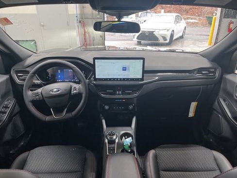 New 2026 Ford Escape ST-Line w/ Tech Pack #1 image 32