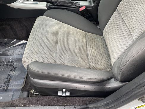 Used 2006 Subaru Outback 2.5i image 15