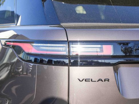 New 2026 Land Rover Range Rover Velar Dynamic SE image 7