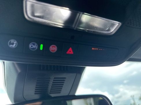 New 2026 Chevrolet Equinox LT w/ Convenience Package II image 28