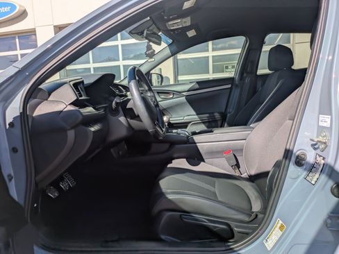 Used 2020 Honda Civic Sport image 17