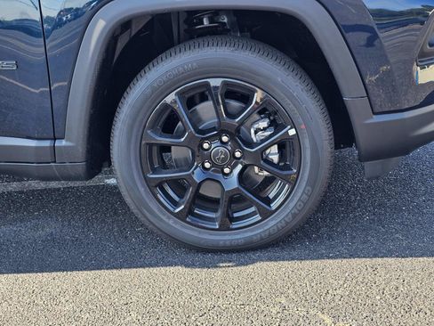 New 2026 Jeep Compass Latitude AWD/4WD image 6