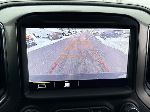 Used 2019 Chevrolet Silverado 1500 LT w/ All-Star Edition image 17