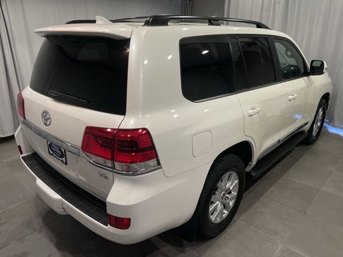 Used 2021 Toyota Land Cruiser Base image 7