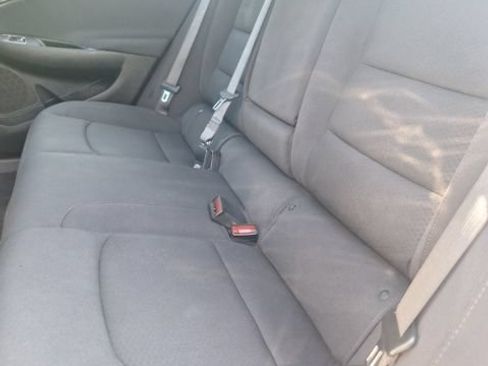 Used 2022 Chevrolet Malibu LT FWD image 18