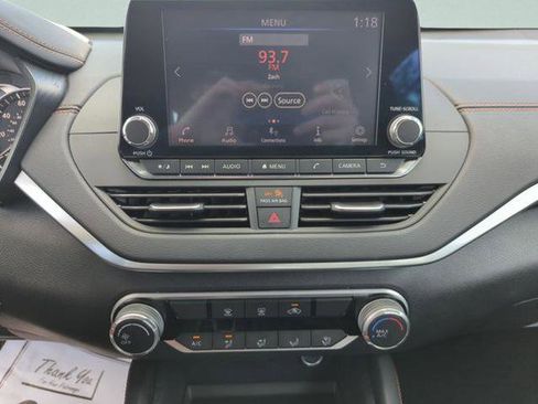 Certified 2019 Nissan Altima 2.5 SR AWD/4WD image 30