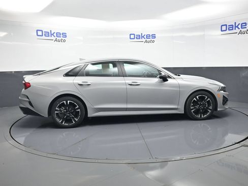 Used 2023 Kia K5 GT-Line w/ GT-Line Premium Package FWD image 9
