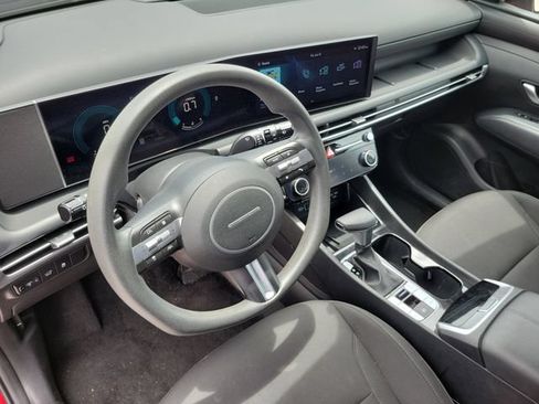 Used 2025 Hyundai Tucson SEL FWD image 18
