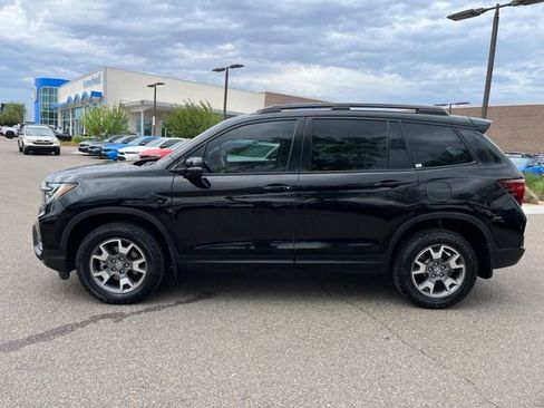 Certified 2022 Honda Passport TrailSport image 18