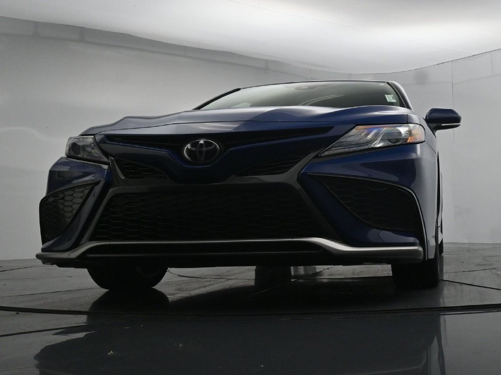 Used 2024 Toyota Camry XSE FWD image 30