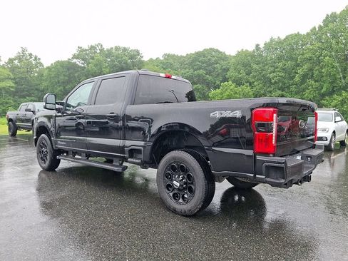 Used 2026 Ford F250 Lariat w/ Black Appearance Package AWD/4WD image 4