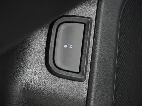 New 2026 Chevrolet Equinox RS w/ Convenience Package III image 14