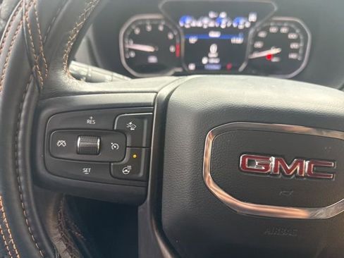 Used 2021 GMC Yukon AT4 w/ Technology Package image 16