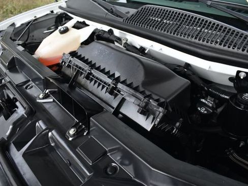 Used 2021 Chevrolet Express 2500 2500 w/ Driver Convenience Package image 18