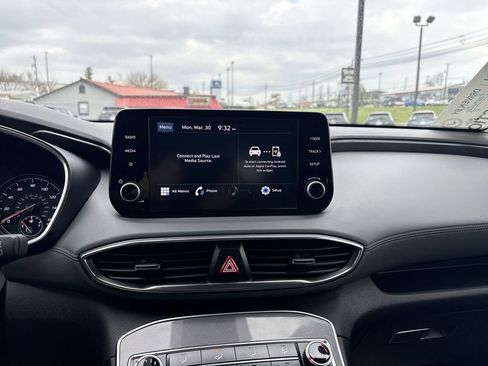 Certified 2023 Hyundai Santa Fe SE image 12