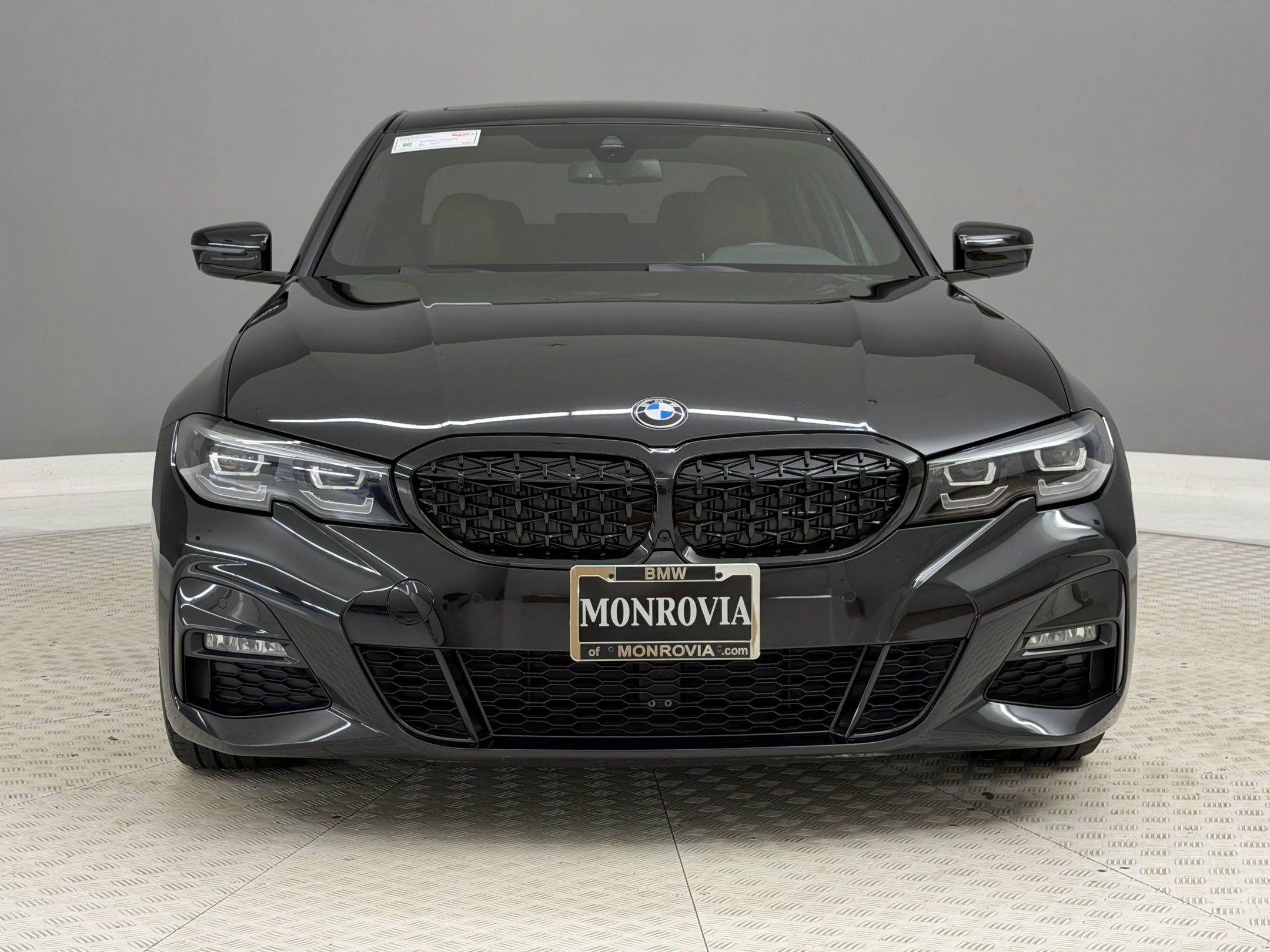 Certified 2022 BMW 330i Sedan w/ M Sport Package RWD image 6