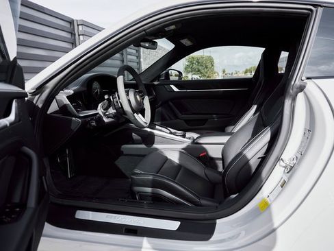 Used 2024 Porsche 911 Turbo image 26