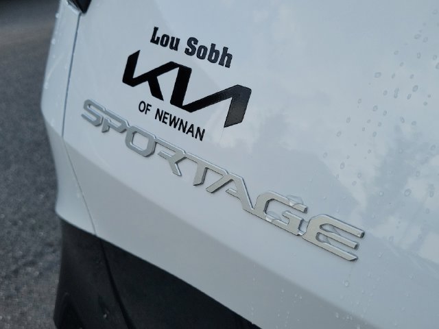 New 2026 Kia Sportage SX FWD image 8