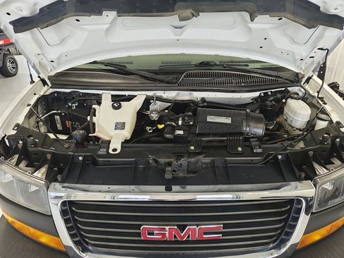 Used 2020 GMC Savana 2500 w/ Driver Convenience Package image 49