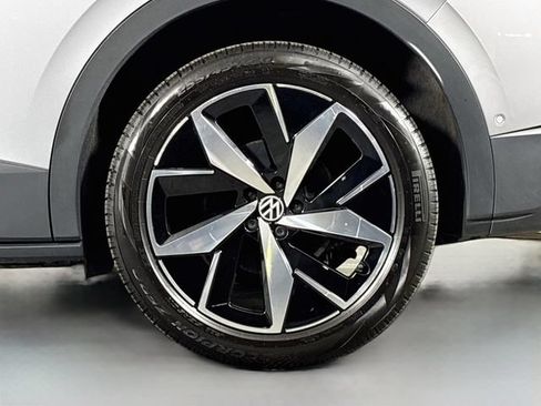 Used 2023 Volkswagen ID.4 Pro S AWD/4WD image 35