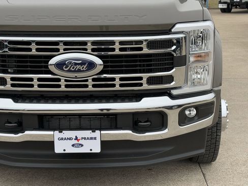 New 2026 Ford F450 XLT w/ 360-Degree Camera Package image 9