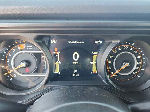 New 2025 Jeep Wrangler Rubicon w/ Convenience Group image 11