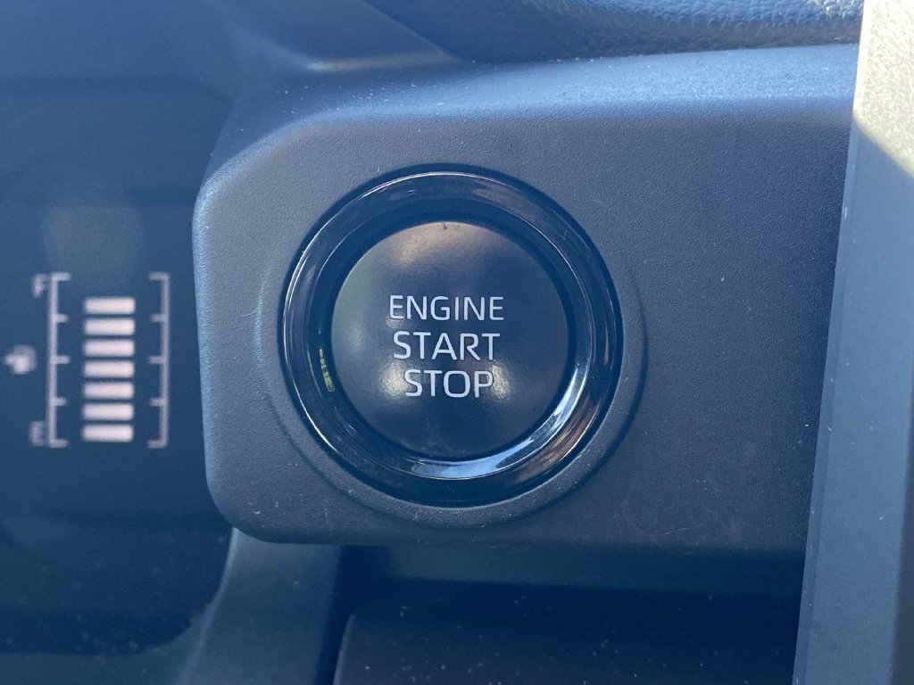 Used 2024 Toyota Tacoma SR5 RWD image 23