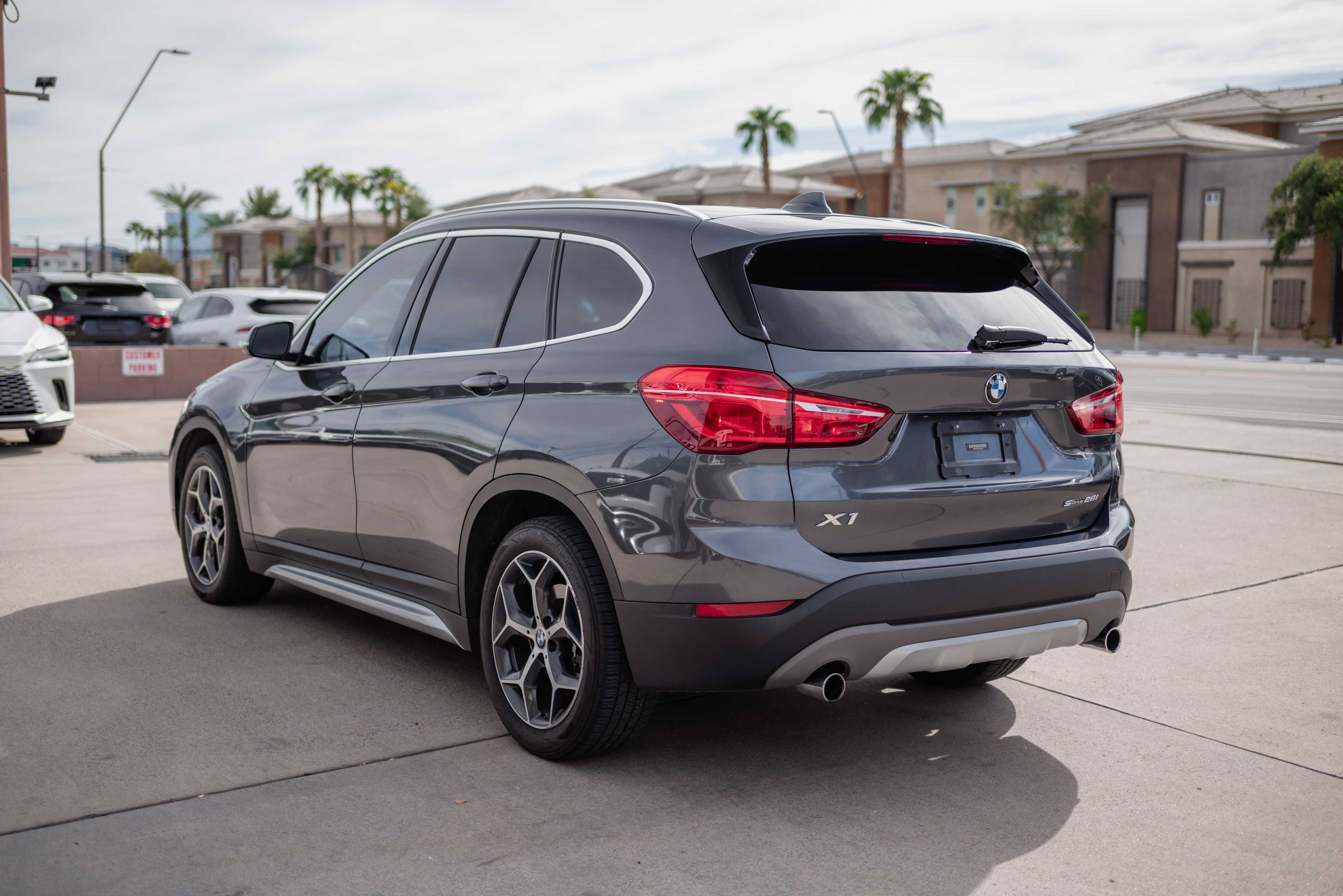 Used 2018 BMW X1 sDrive28i FWD image 4