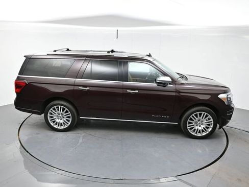 Used 2023 Ford Expedition Max Platinum image 43