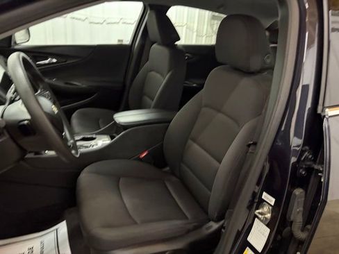 Used 2023 Chevrolet Malibu LT image 28