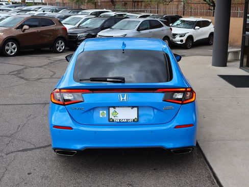 Used 2022 Honda Civic Sport Touring image 10