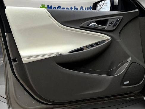 Used 2024 Chevrolet Malibu LT FWD image 19