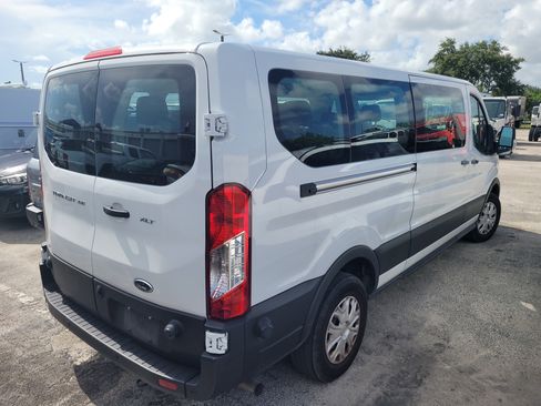 Used 2024 Ford Transit 350 XLT RWD image 11