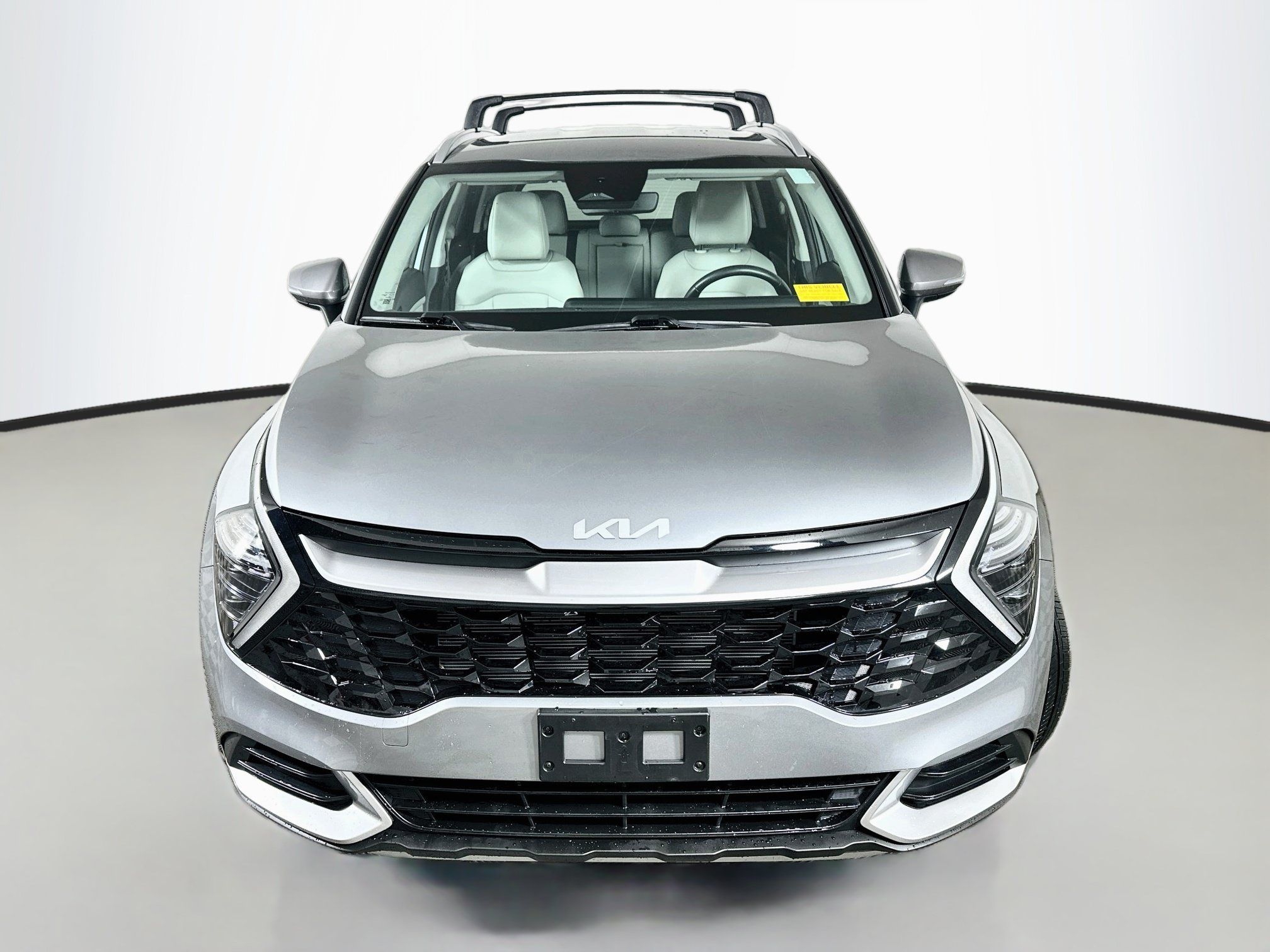 Used 2024 Kia Sportage EX AWD/4WD image 2