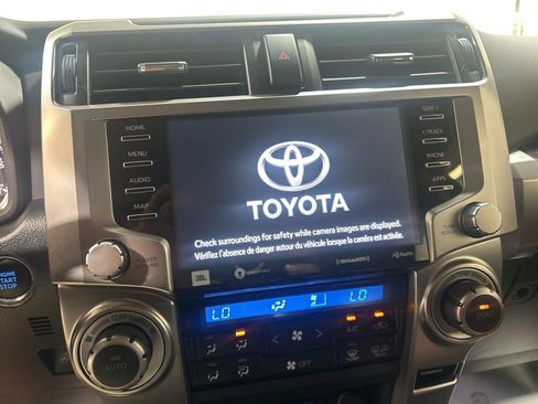 Used 2024 Toyota 4Runner Limited AWD/4WD image 25
