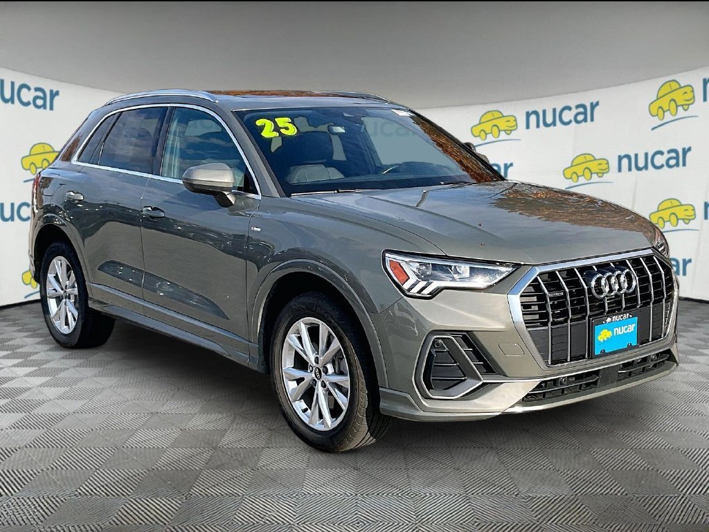 Used 2025 Audi Q3 2.0T Premium AWD/4WD image 1