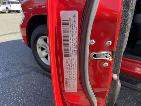 Used 2019 RAM 1500 Express image 11