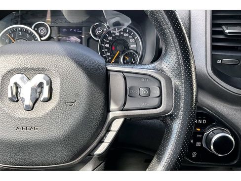 Used 2022 RAM 1500 Tradesman w/ SXT Appearance Group AWD/4WD image 19